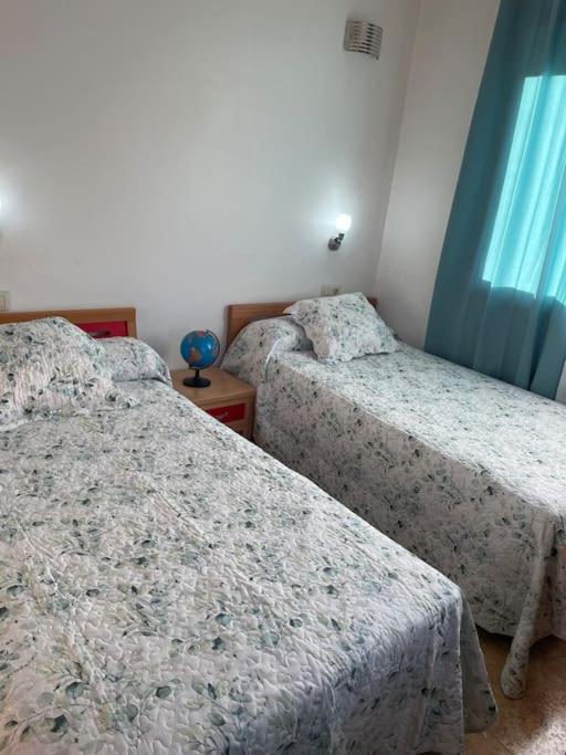 Chalet Casa Con Piscina En Arbo Vigo Ngoại thất bức ảnh