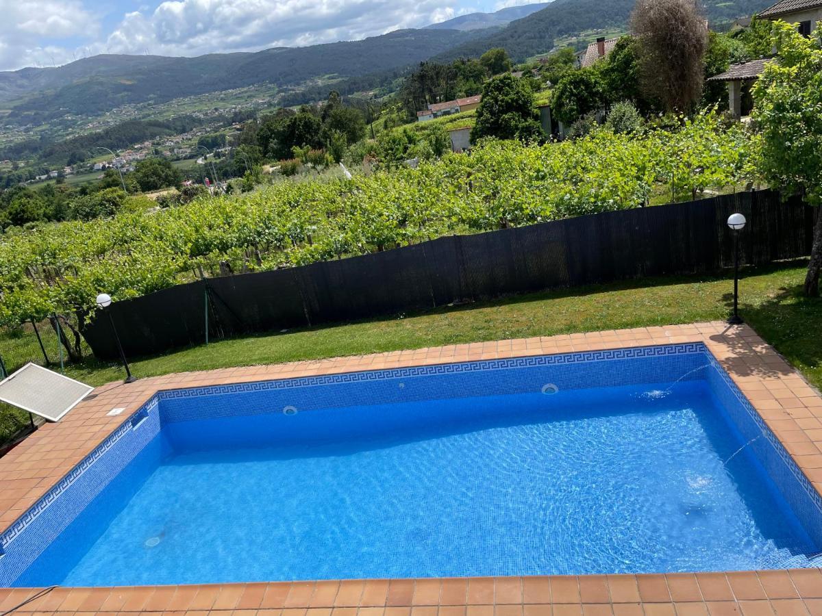 Chalet Casa Con Piscina En Arbo Vigo Ngoại thất bức ảnh